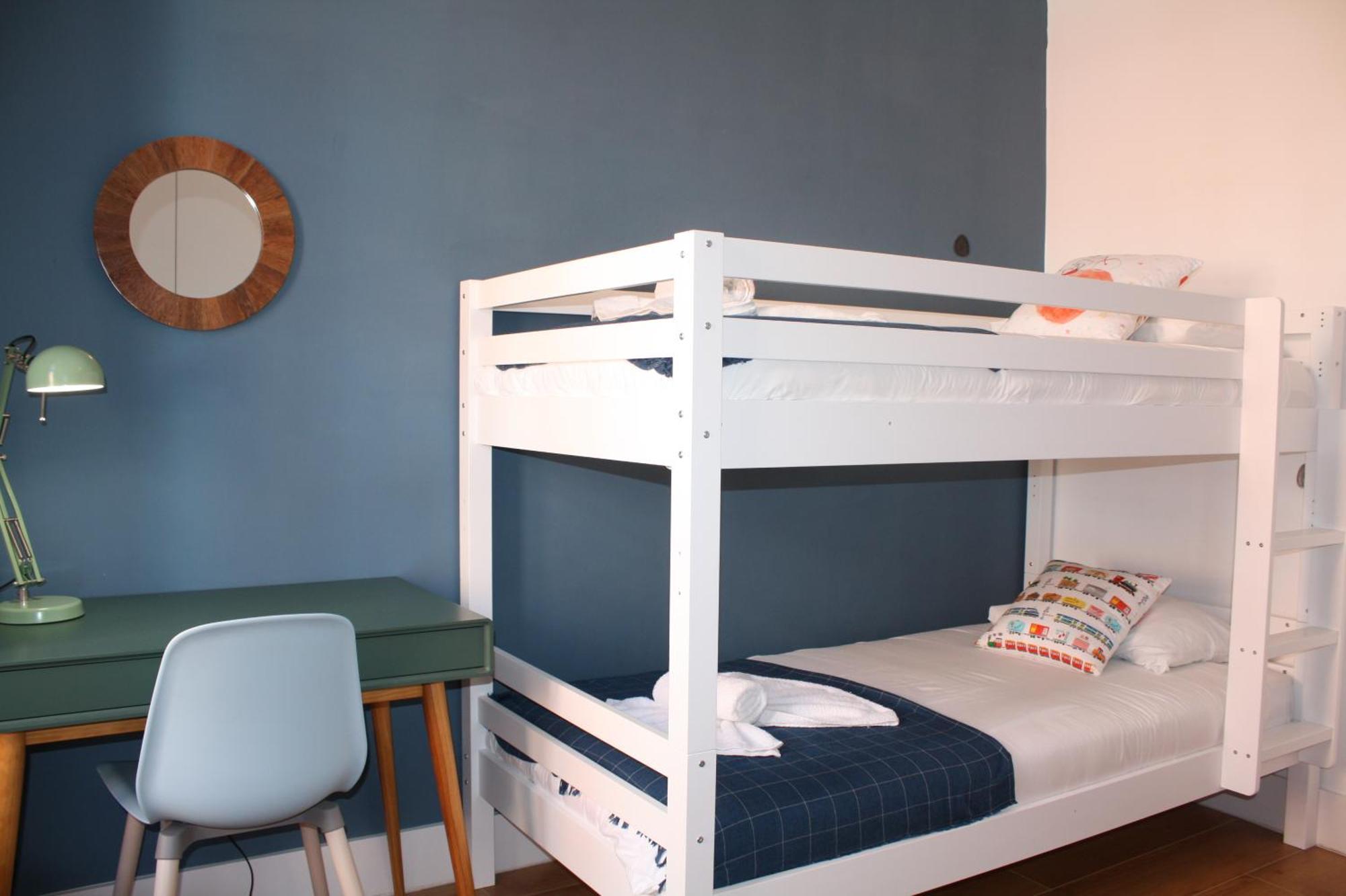 Sunny 3Bdr Apartment In Graca By Lovelystay Лиссабон Экстерьер фото