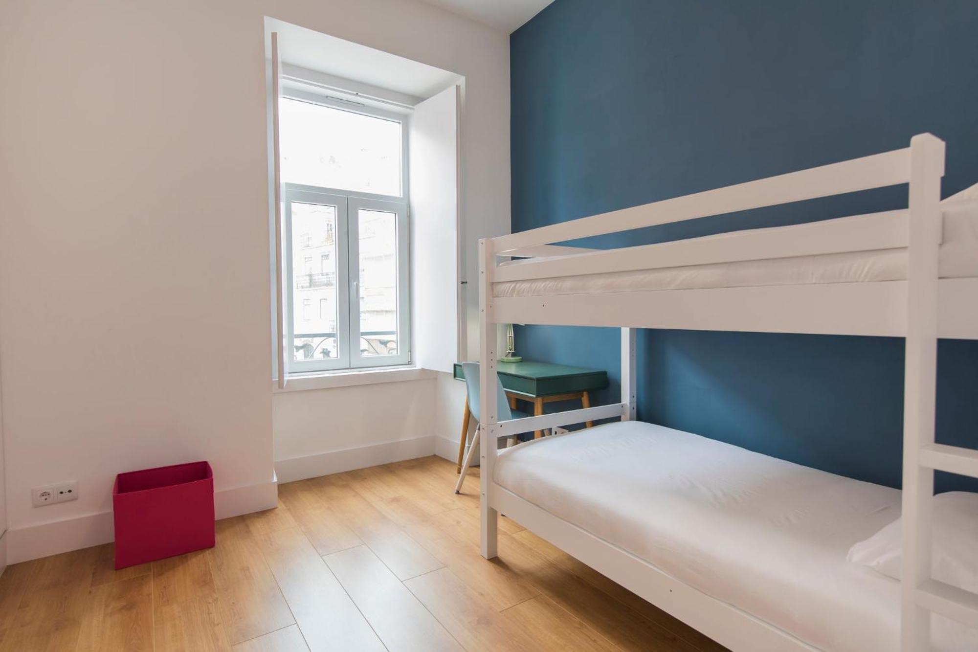Sunny 3Bdr Apartment In Graca By Lovelystay Лиссабон Экстерьер фото